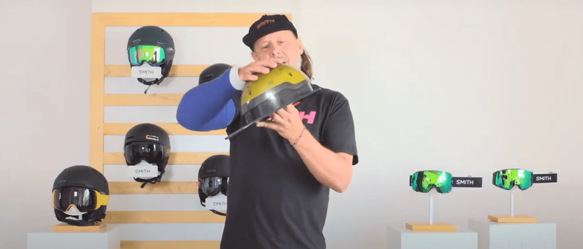 SMITH Helmet Tech Short Clip english - ka:risma concept